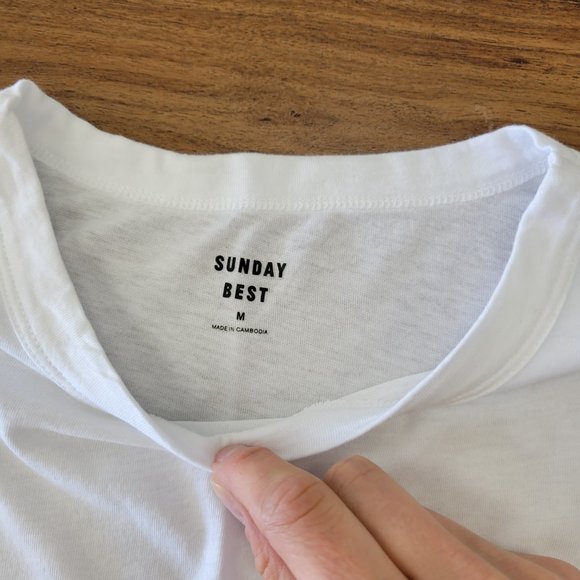 Aritzia Sunday best white t-shirt - Picture 3 of 8